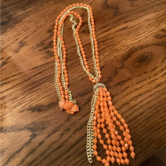 Vintage Beaded Necklace - Picture 4 of 4